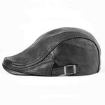 Casquette Plate en Cuir Noir